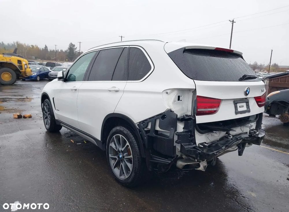 BMW X5 xDrive35i - 5