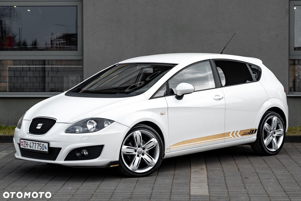 Seat Leon 2010 photo 3