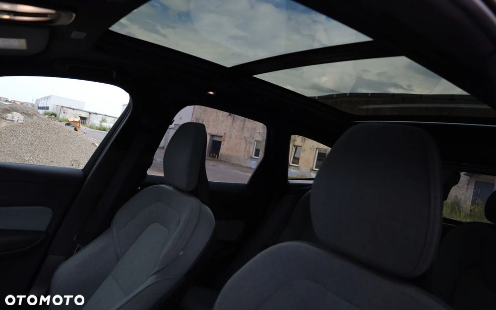 Volvo XC 60 T6 AWD Plug-In Hybrid Inscription - 18