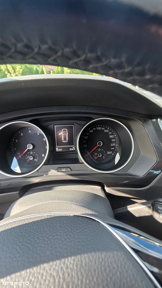 Volkswagen Tiguan 1.5 TSI EVO Trendline - 10
