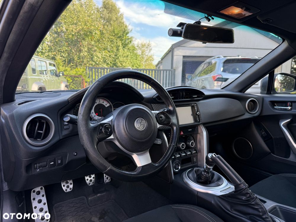 Toyota GT86 2.0 Premium - 6