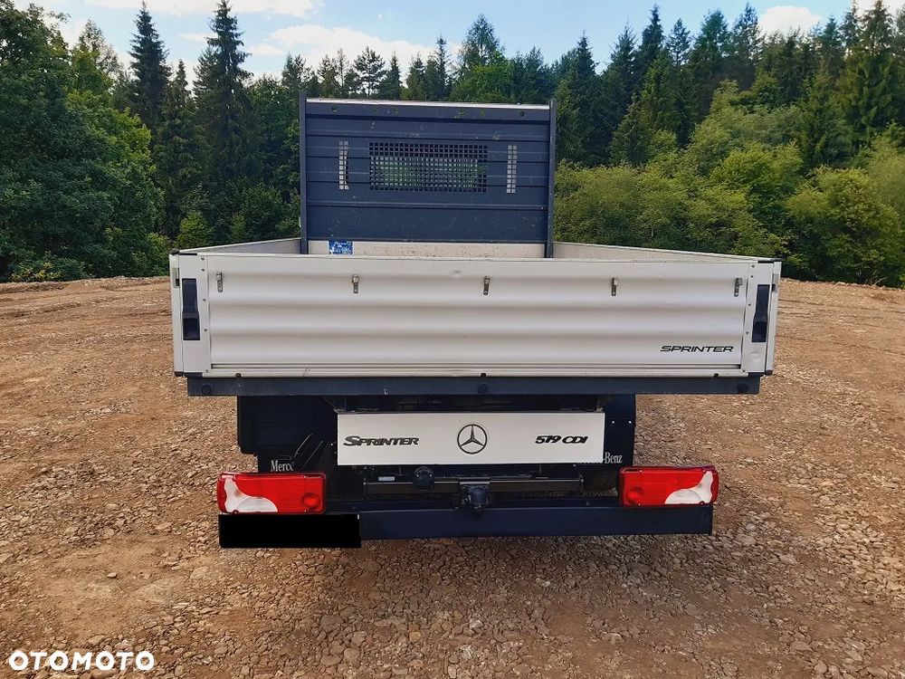 Mercedes-Benz SPRINTER 519 CDI 3.0 V6!!! 190PS BOGATE WYPOSAŻNIE,TELMA,SPECJALNY,KSENONY,WEBASTO,KAMERA,KLIMATYZACJA,NAVI,SUPER STAN,DAILY,SPROWADZONY,NIE WYWROTKA,PAKA,AUTOMAT,HAK - 4