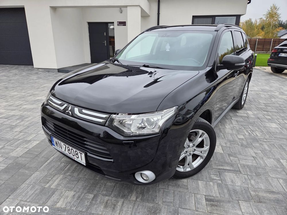 Mitsubishi Outlander 2013 photo 2