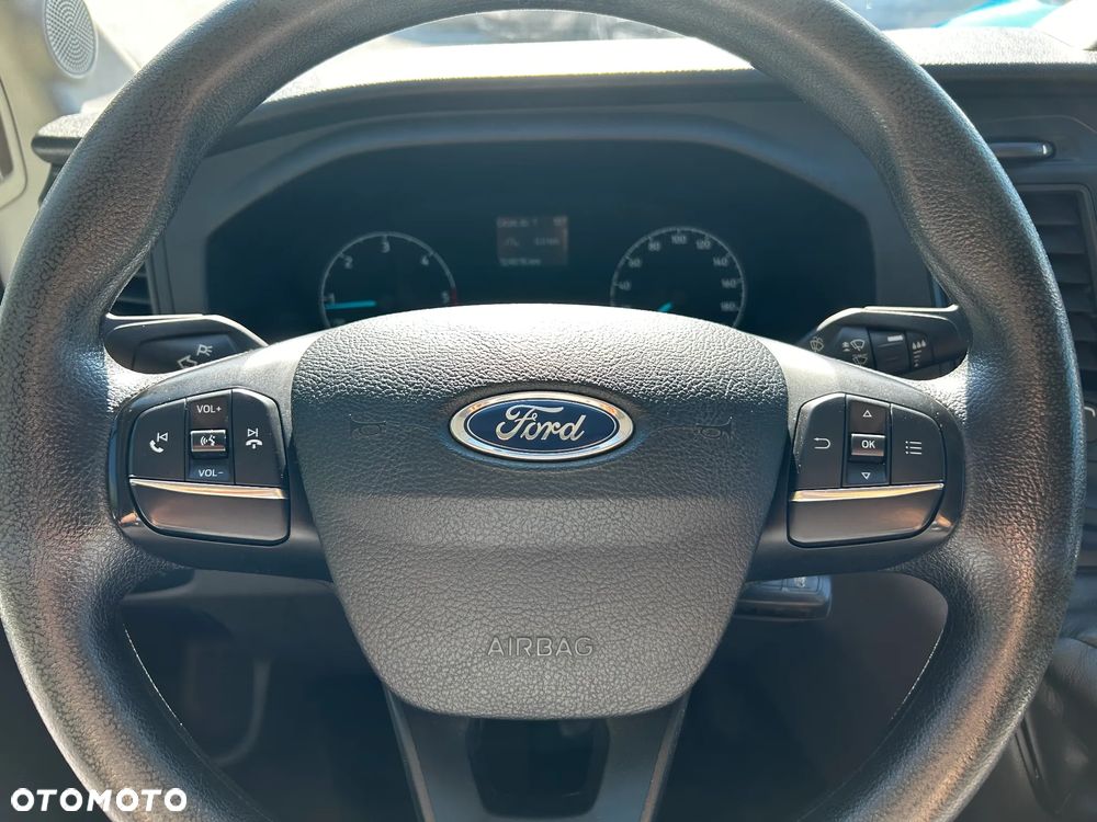 Ford Transit - 16