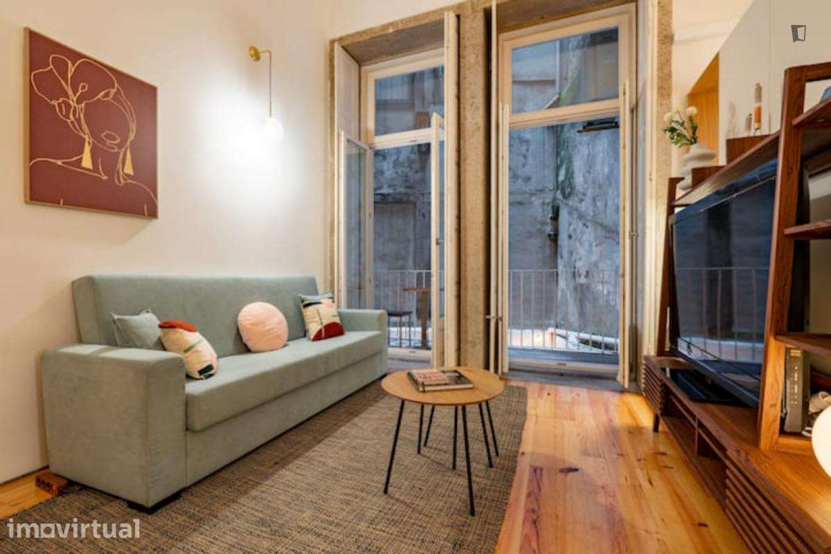 Apartamento com 1 quartos - localizado em Sé Porto - Grande imagem: 4/31
