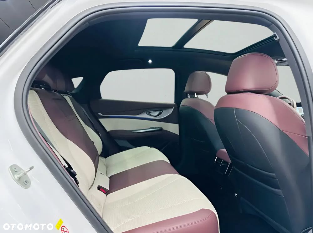 BYD Seal - 21