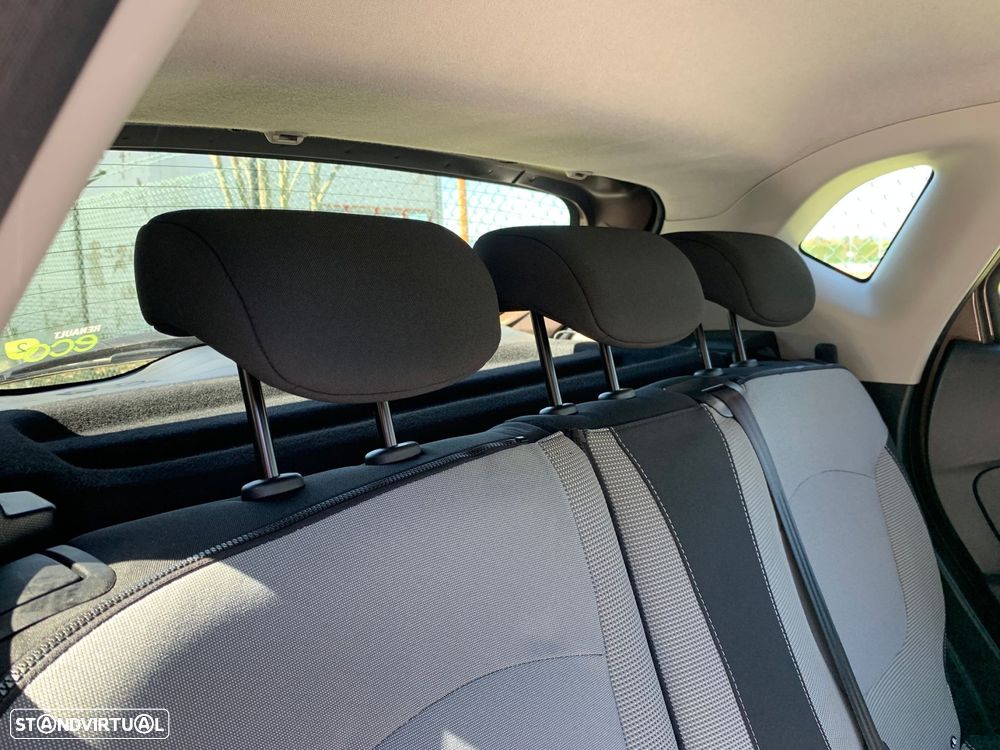 Renault Captur 1.5 dCi Exclusive - 23