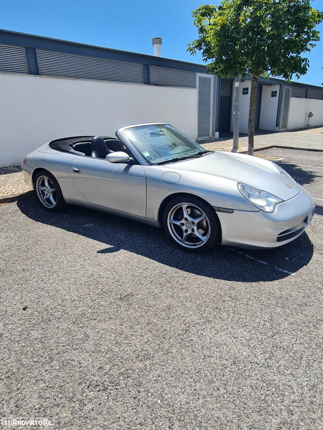Porsche 911 (996) Carrera Cabrio - 9