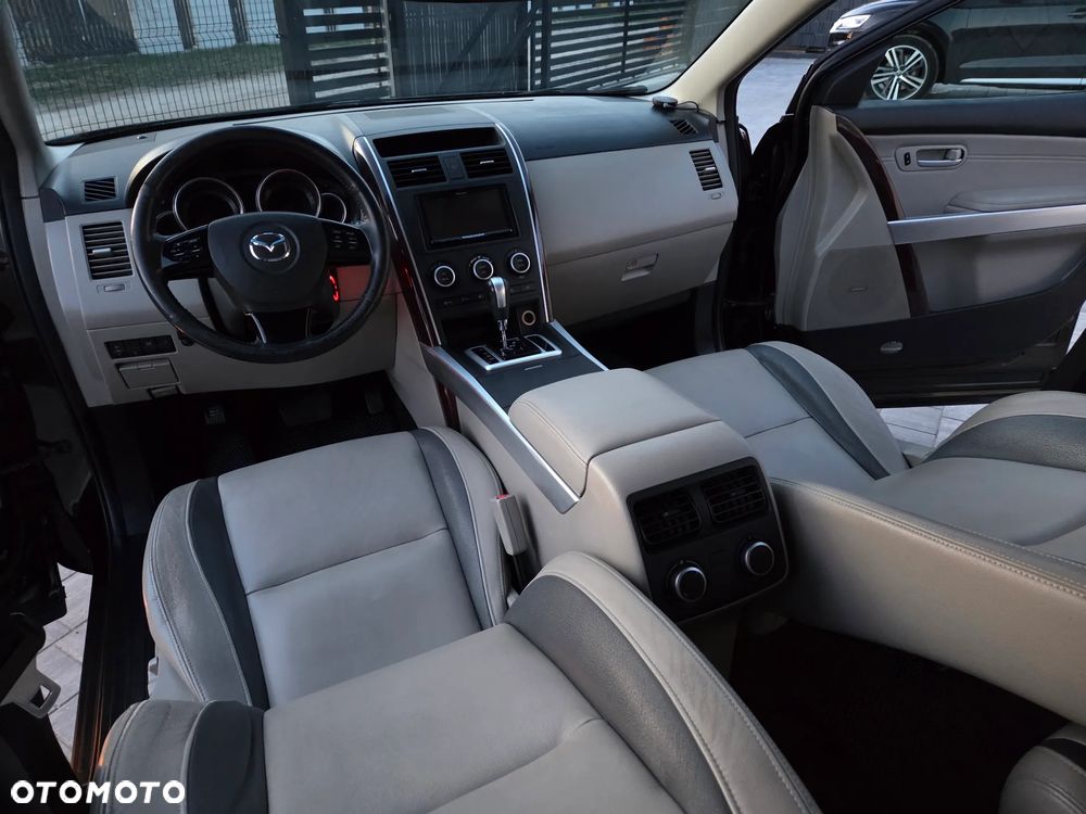 Mazda CX-9 3.7 V6 - 37