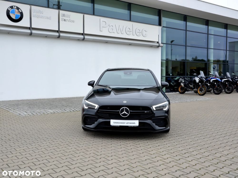 Mercedes-Benz CLA - 2