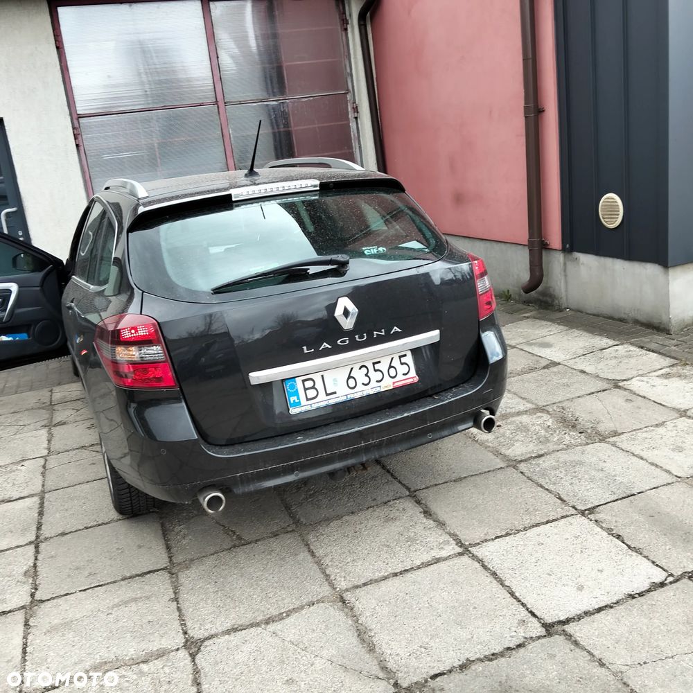 Renault Laguna 2.0 dCi Initiale - 6
