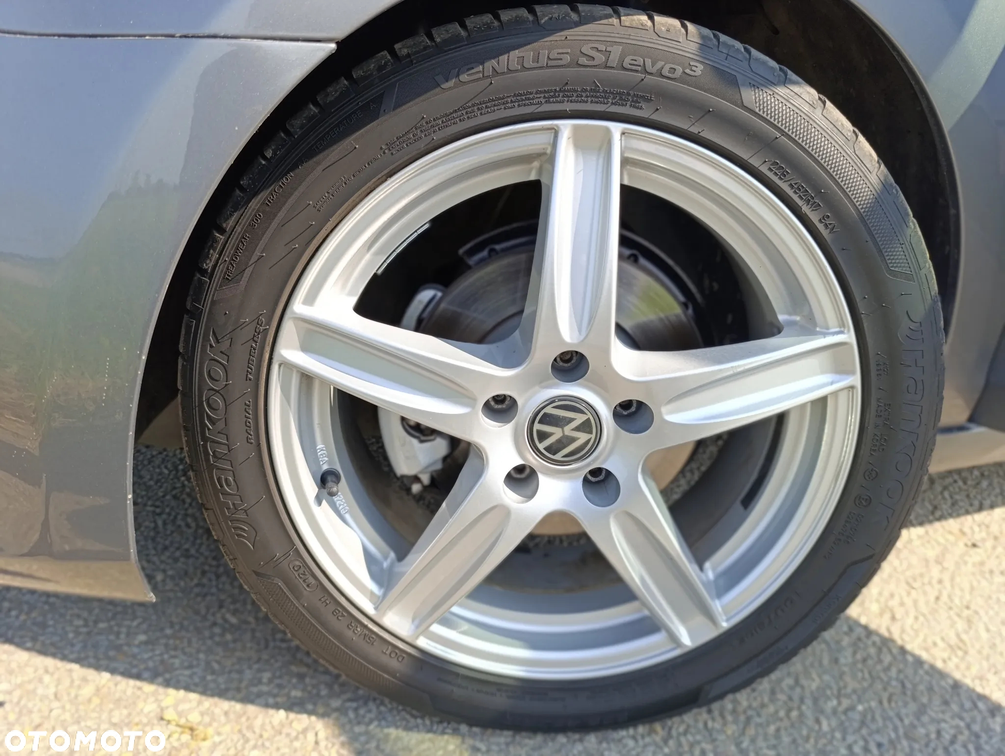Volkswagen Golf VI 1.6 TDI Comfortline - 11