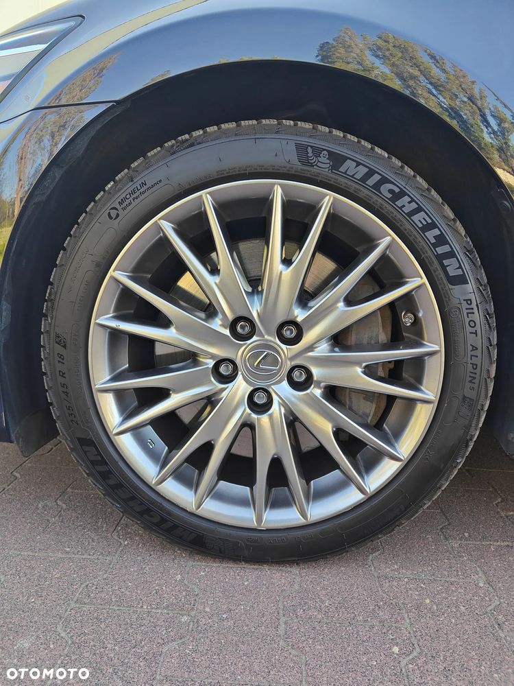 Lexus GS 450h Prestige + - 9