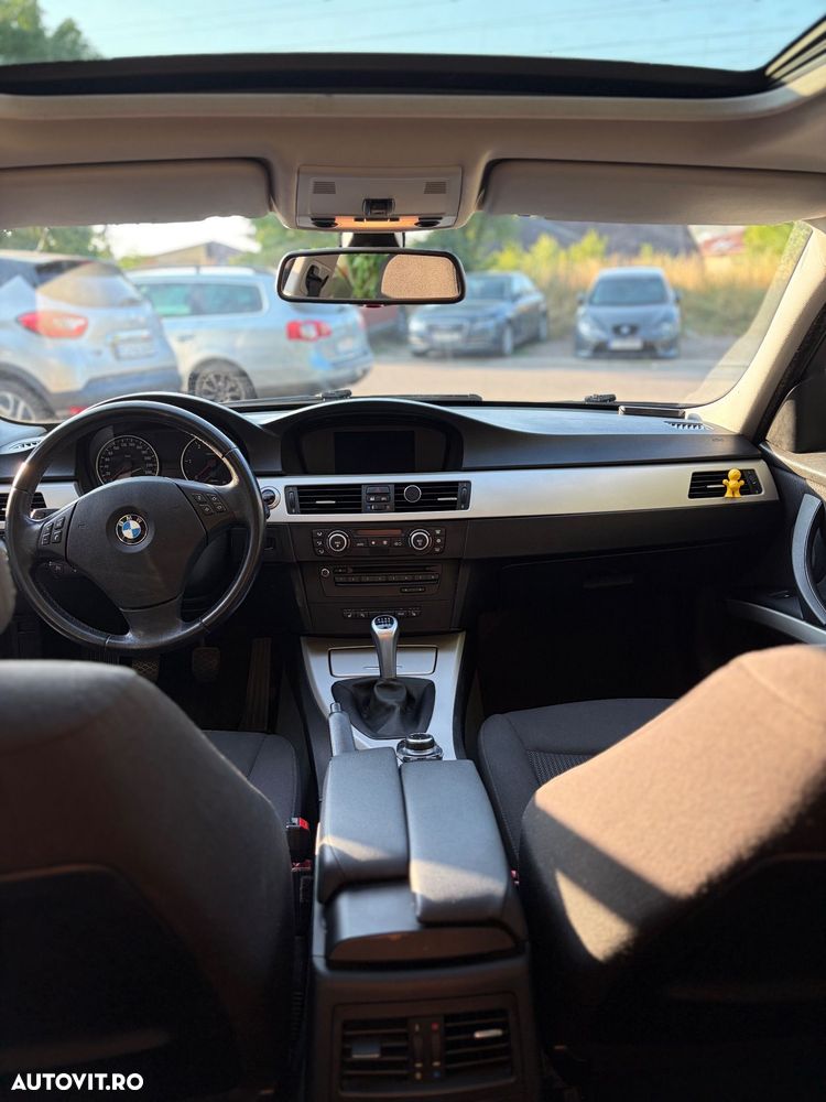 BMW Seria 3 320d - 18