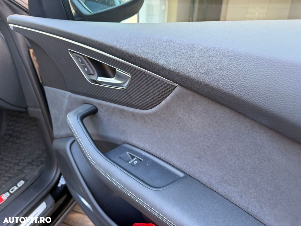 Audi SQ8 4.0 TFSI quattro Tiptronic - 9