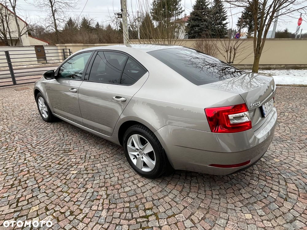 Skoda Octavia 1.4 TSI Ambition - 12
