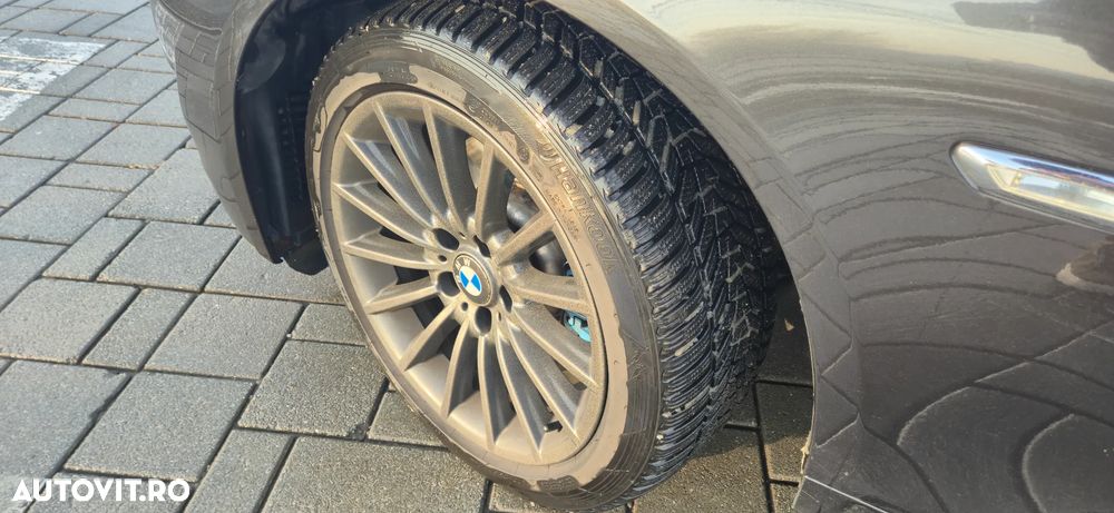 BMW Seria 5 520d - 9