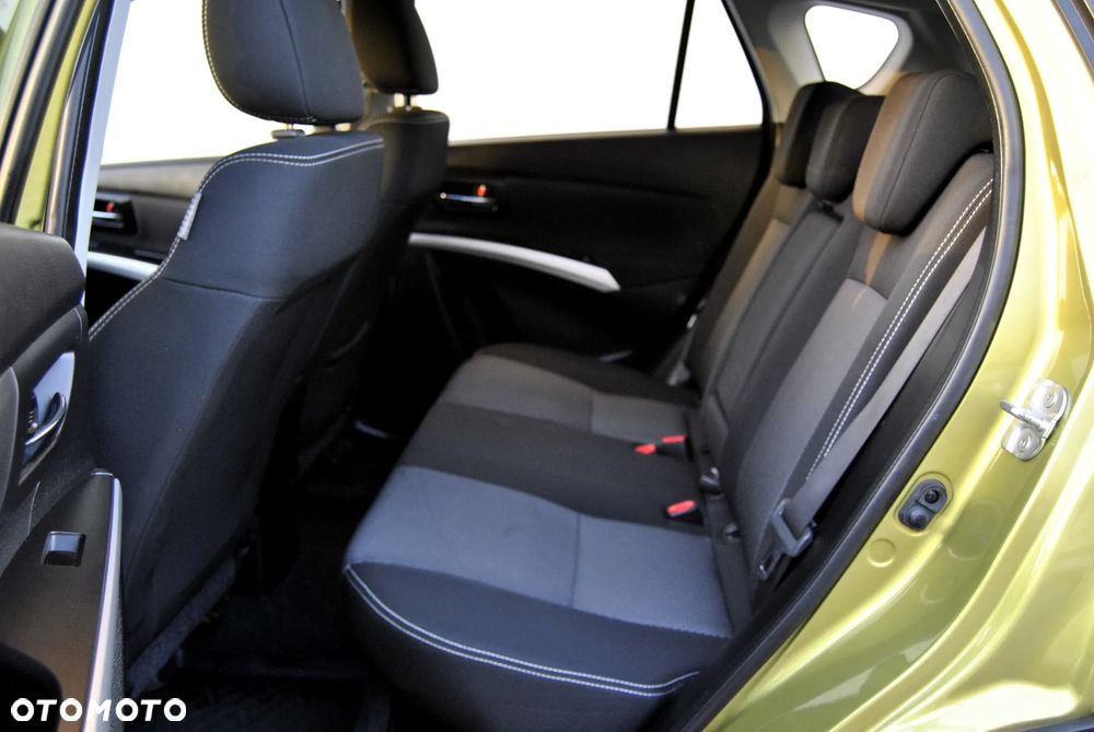 Suzuki SX4 S-Cross 1.6 DDiS Premium Plus - 29