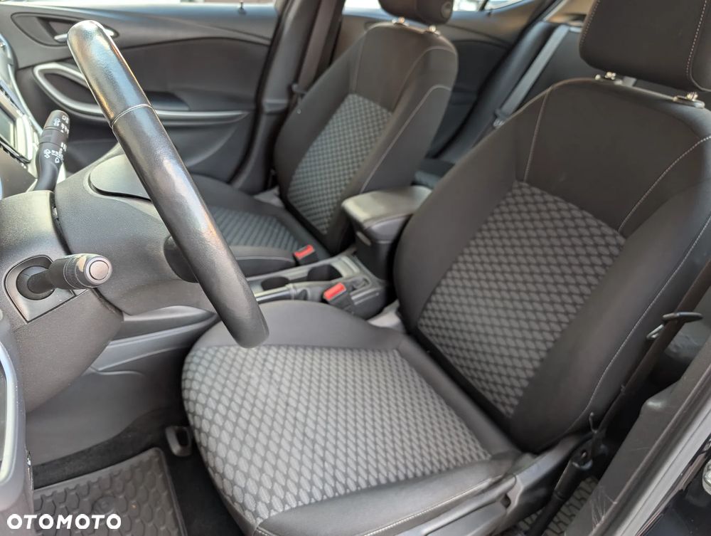 Opel Astra V 1.4 T Dynamic - 19