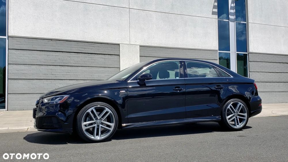Audi A3 Limousine 2.0 TFSI quattro S tronic design - 4