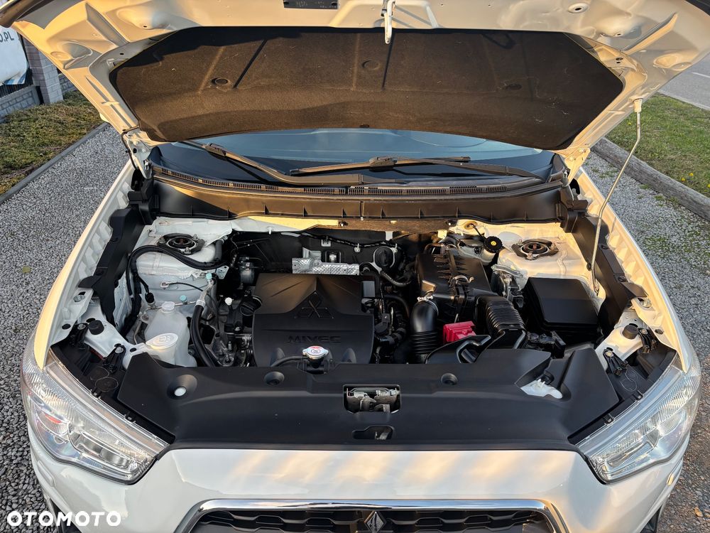 Mitsubishi ASX - 15