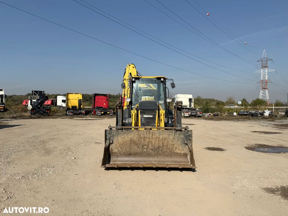 Komatsu WB93 - 4