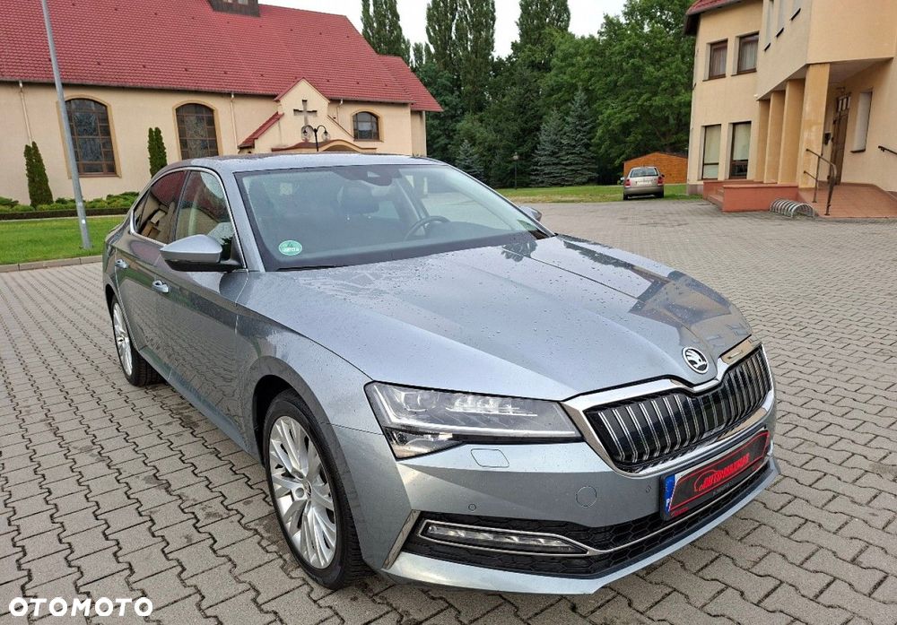 Skoda Superb - 1