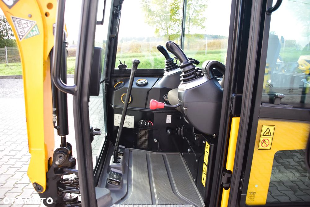 JCB 16C-1 - 11