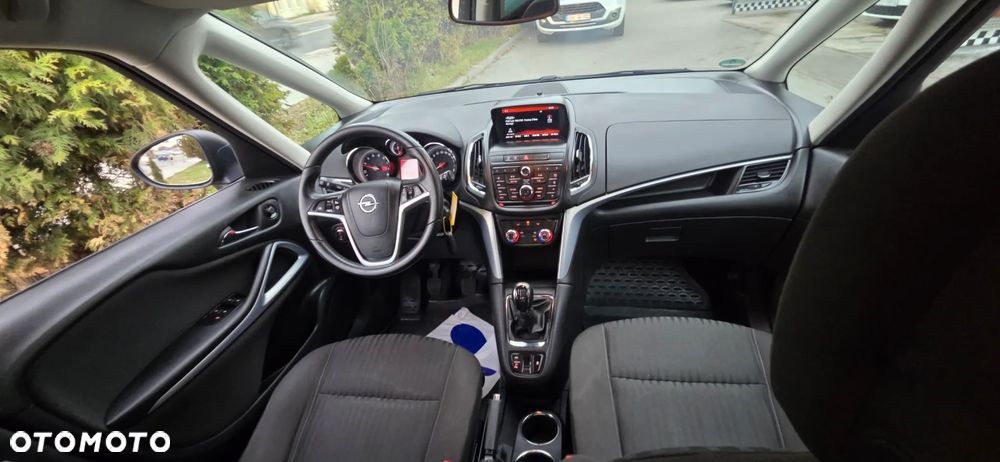 Opel Zafira Tourer 1.4 Turbo ecoFLEX Start/Stop Business Edition - 34