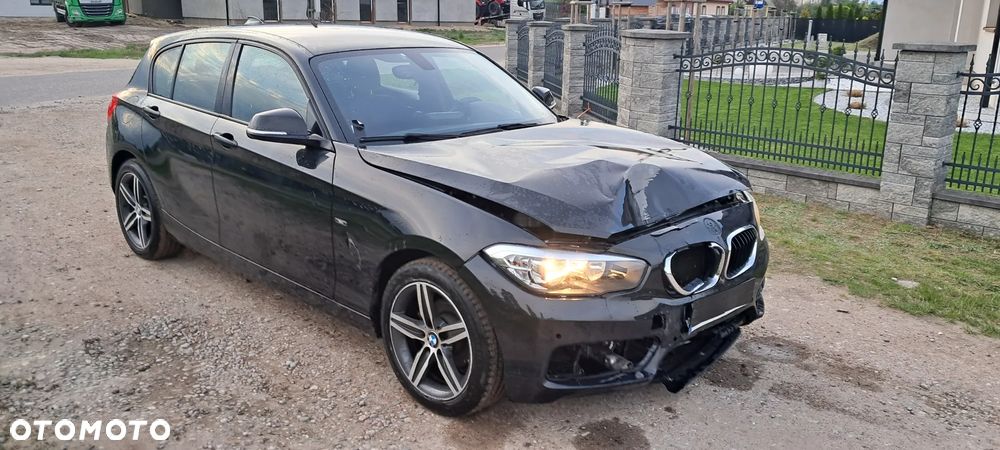 BMW Seria 1 114d Sport Line - 7