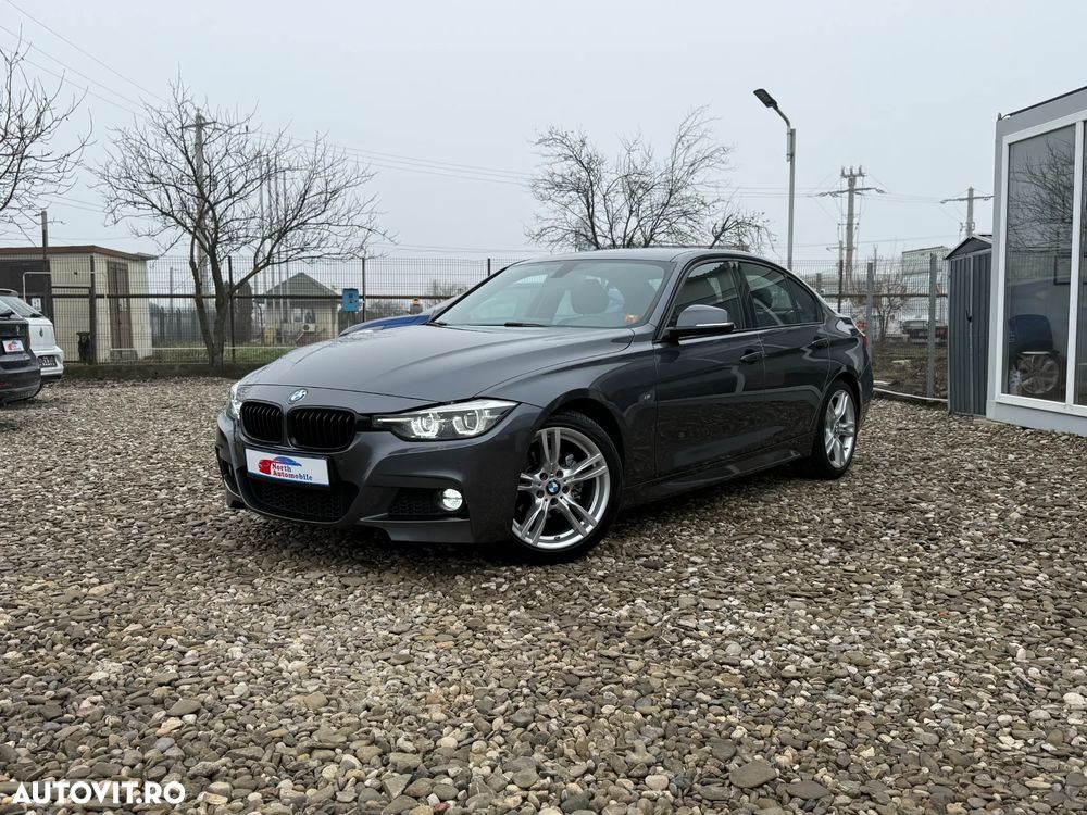 BMW Seria 3 320i Aut. Edition M Sport Shadow - 32