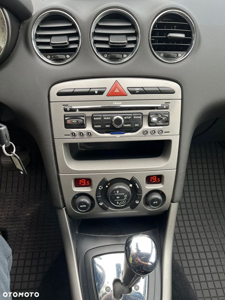 Peugeot 308 e-HDi FAP 110 Stop&Start EGS6 Active - 19