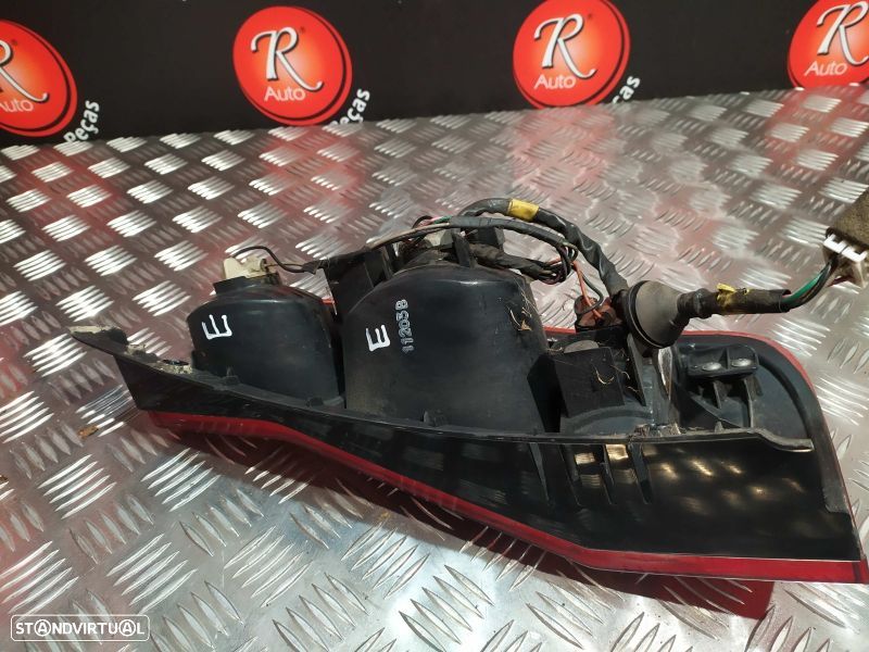 Farolim Stop Esq Hyundai Matrix (Fc) - 1