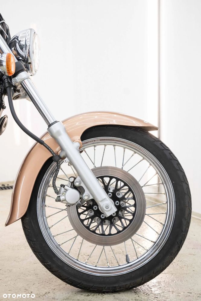 Suzuki Intruder - 29