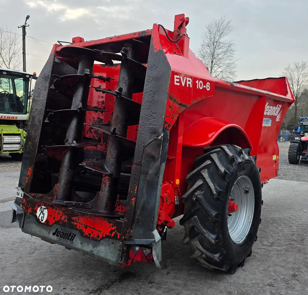 Inny Jeantil 10-6 - 4