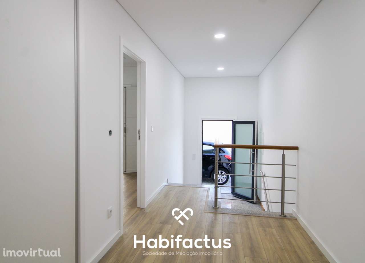 Moradia em Banda T3 para venda em Viseu - Grande imagem: 4/17