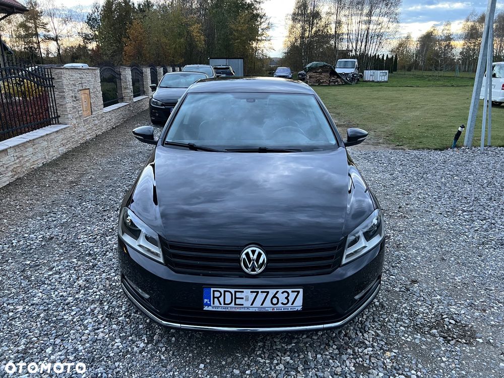 Volkswagen Passat - 39