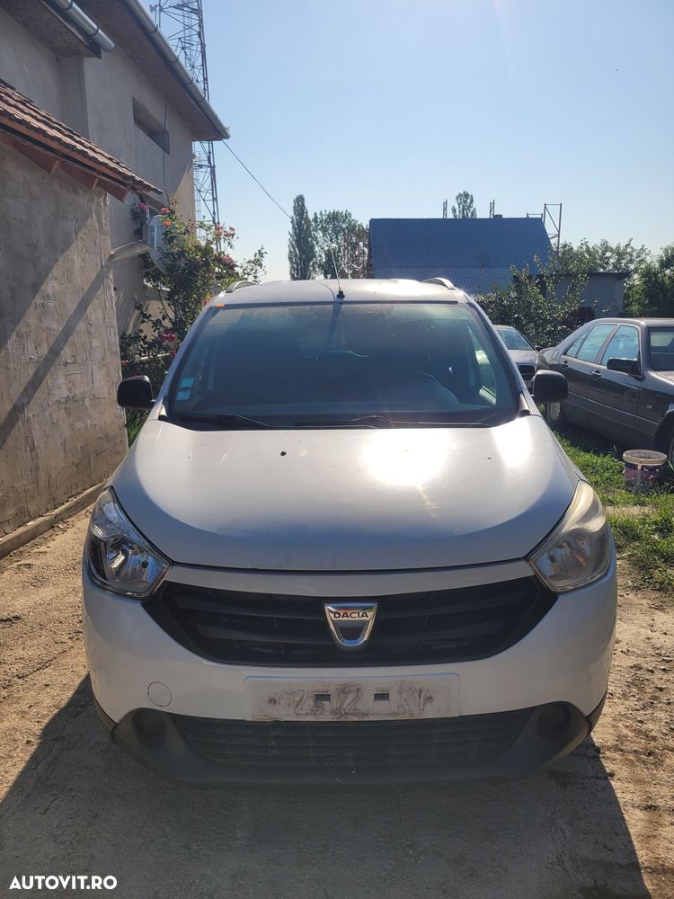 Dezmembrez dacia  Lodgy - 5