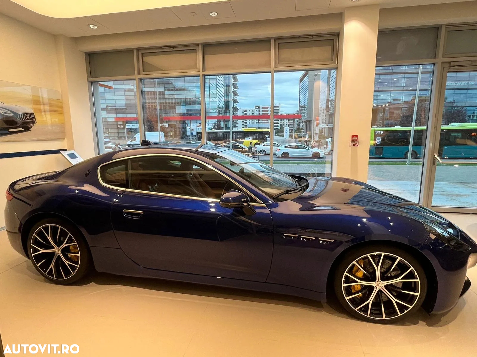 Maserati GranTurismo Modena - 4