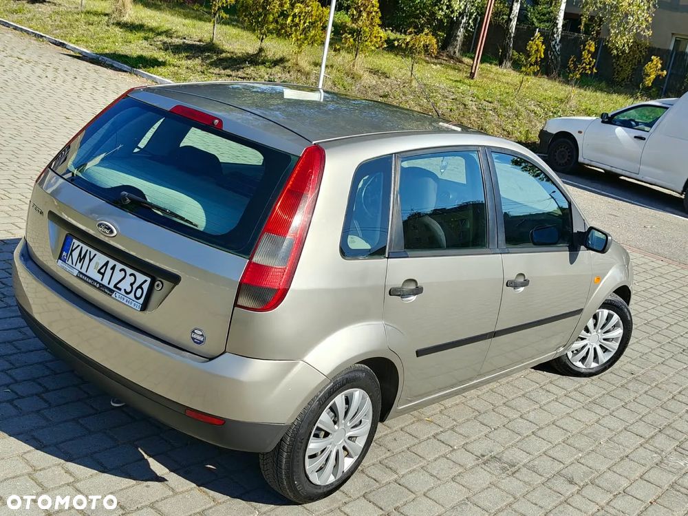 Ford Fiesta 1.3 - 25
