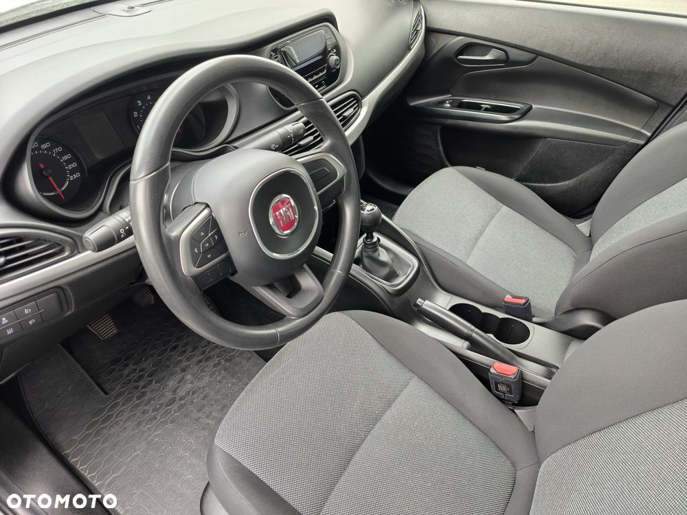 Fiat Tipo 1.4 Classic - 11