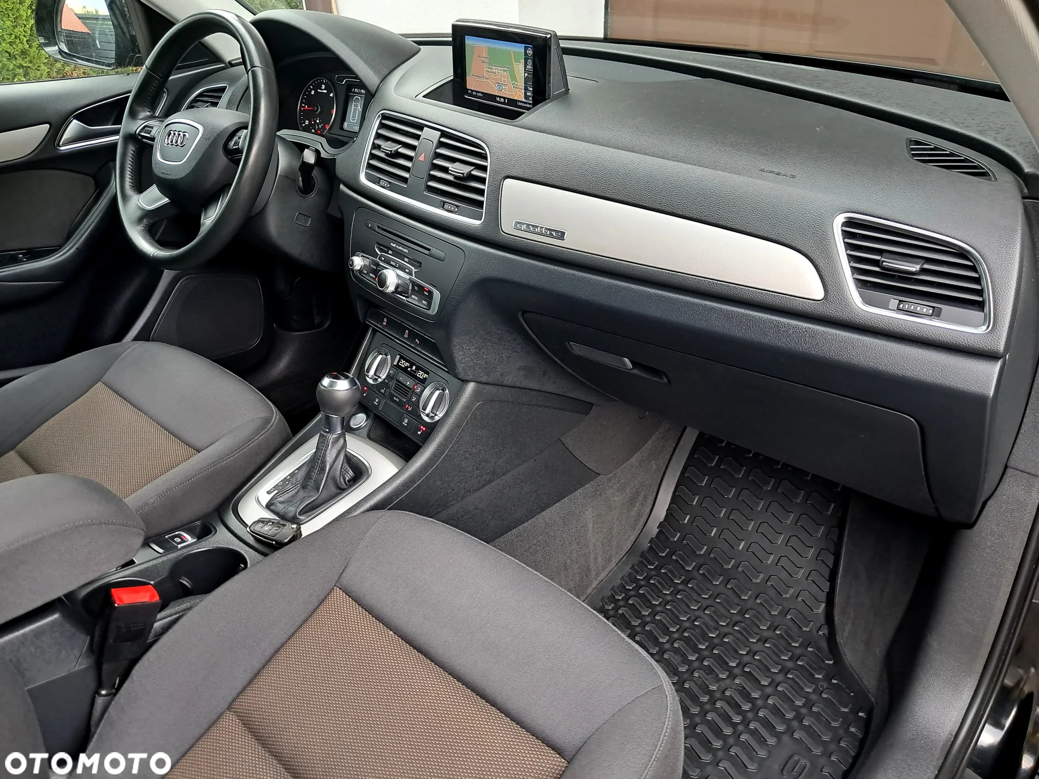Audi Q3 2.0 TDI Quattro S tronic - 28