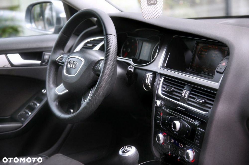 Audi A4 Limousine 2.0 TDI - 11