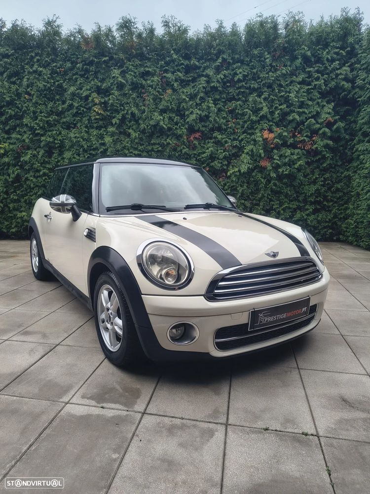 MINI 3 Portas One D - 3