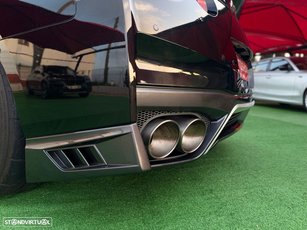 Nissan GT-R 3.8 V6 Pack Prestige - 13