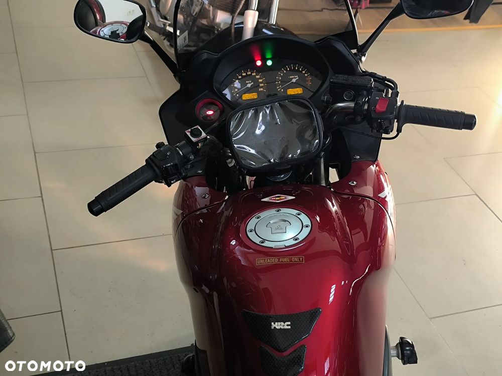 Honda CBF - 30