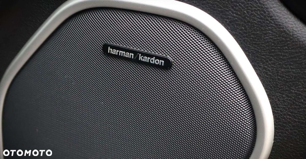 Jeep Grand Cherokee - 34