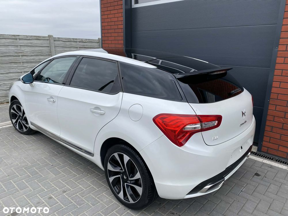 Citroën DS5 HDi 165 SportChic - 23