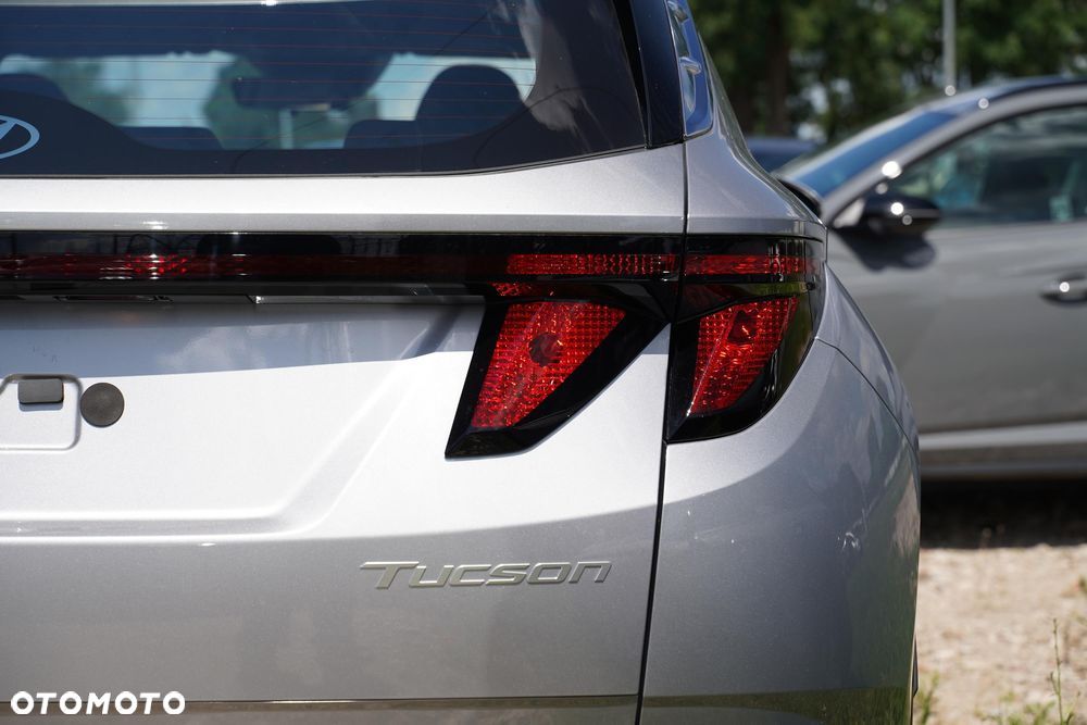 Hyundai Tucson 1.6 T-GDi HEV Modern 2WD - 28