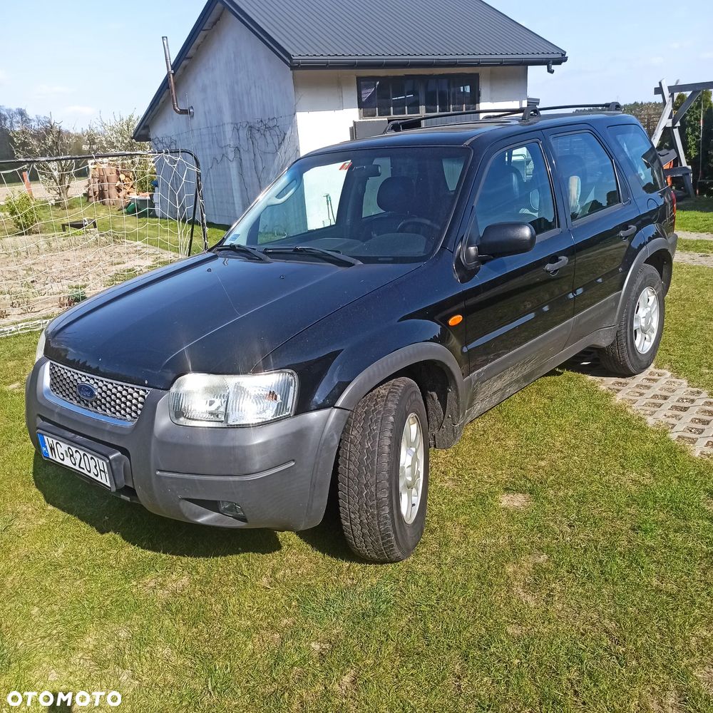 Ford Maverick 3.0 V6 Limited - 1